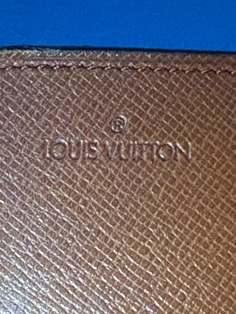 💯 Authentic Louis Vuitton Monogram Canvas Cardholder - Brown/Gold Monogram - Picture 9 of 9
